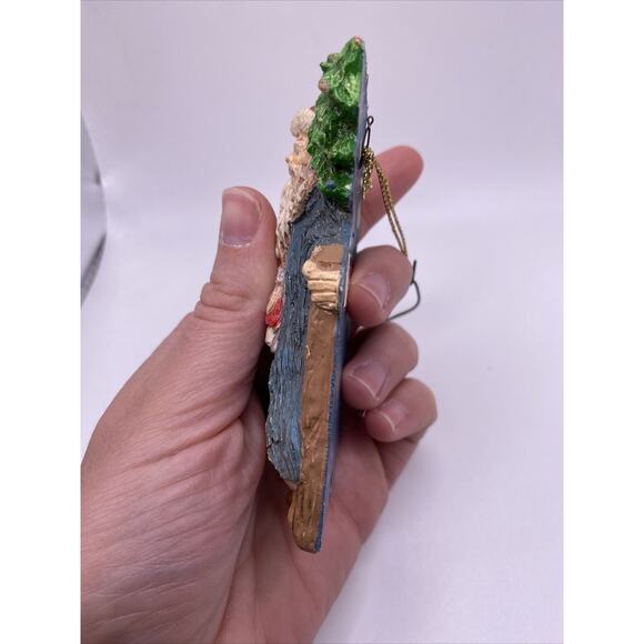 Vintage Santa Carrying Gifts Christmas Mornin Ornament Made In Taiwan - Picture 3 of 6